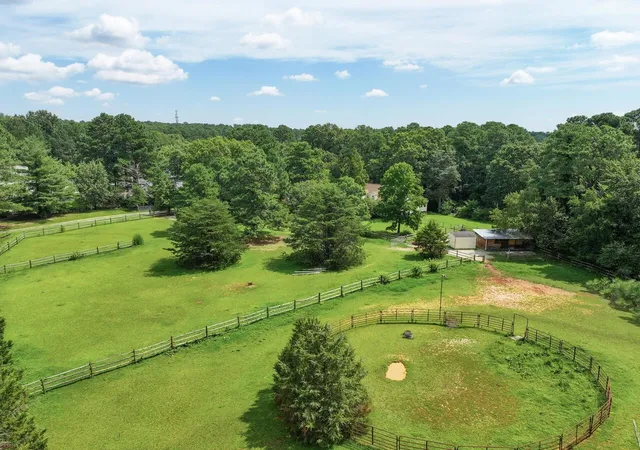 Photo 1 of Sale Pending at 4517 Grandale Dr, Durham, NC 27713 | MLS# 10132157 | Listing updated on 2026-07-18