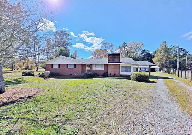Photo 2 of Sale Pending at 764 Old Vander Rd, Fayetteville, NC 28312 | MLS# 753010 | Listing updated on 2026-08-25