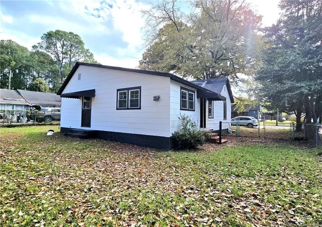 2nd image of 209 Puritan St, Fayetteville, NC 28306 | MLS# 753051