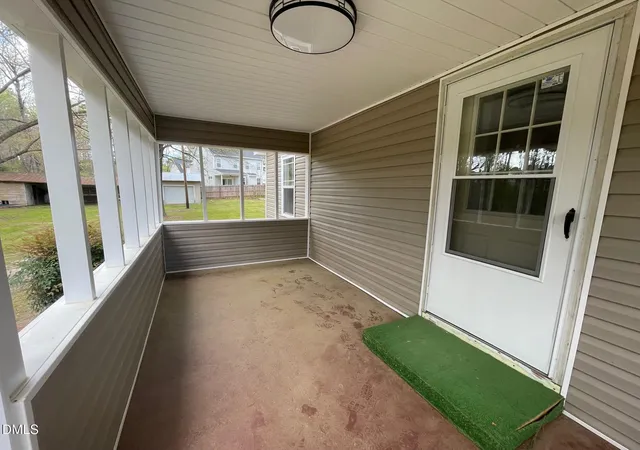 Photo 4 of Single family home for sale at 409 Lipscomb Rd, Angier, NC 27501 | MLS# 10132732 | Listing updated on 2026-08-26