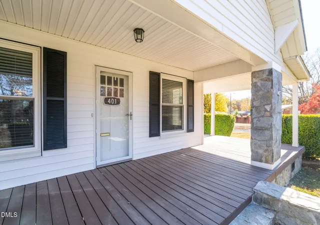 2nd image of 401 S Eighth St, Mebane, NC 27302 | MLS# 10133002