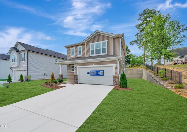 Photo 2 of Sale Pending at 47 Cypress Moss Ct, Lillington, NC 27546 | MLS# 10133270 | Listing updated on 2026-08-29