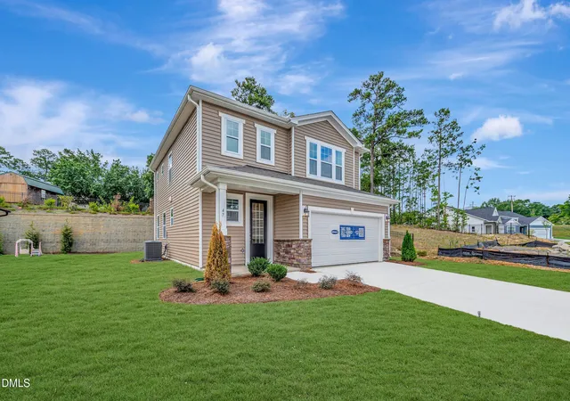 Photo 5 of Sale Pending at 47 Cypress Moss Ct, Lillington, NC 27546 | MLS# 10133270 | Listing updated on 2026-08-29
