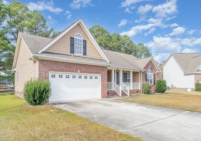 3rd image of 4101 Desert Cove Cir, Fayetteville, NC 28312 | MLS# 10142632