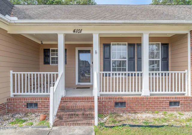 5th image of 4101 Desert Cove Cir, Fayetteville, NC 28312 | MLS# 10142632