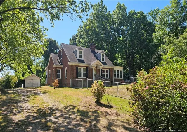 1st image of 1801 Carthage St, Sanford, NC 27330 | MLS# 753391
