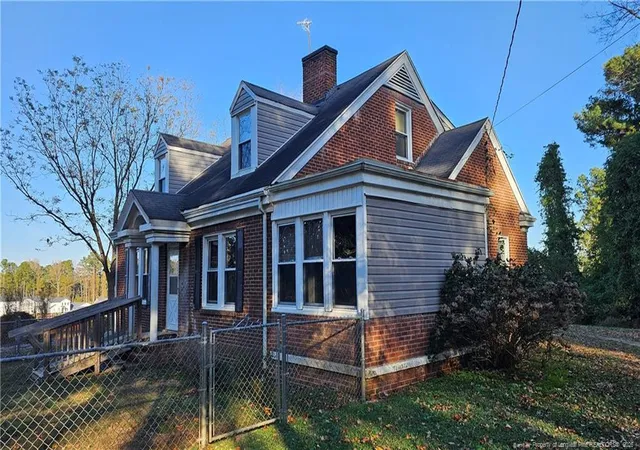5th image of 1801 Carthage St, Sanford, NC 27330 | MLS# 753391