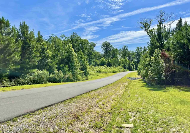 5th image of 586 Poythress Rd, Chapel Hill, NC 27516 | MLS# 10133659