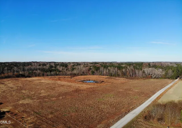 Photo 3 of Sale Pending at 111 Old Wagon Ln, Sanford, NC 27332 | MLS# 10134344 | Listing updated on 2026-09-10