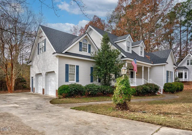 3rd image of 304 Woodfield Dr, Nashville, NC 27856 | MLS# 10135470