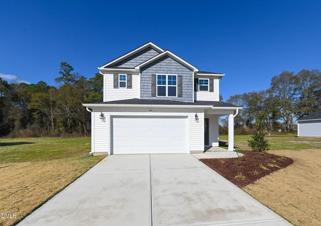 Homes for sale in La Grange, NC | 209 Hill Valley Dr, La Grange, NC 28551 | MLS# 10134724
