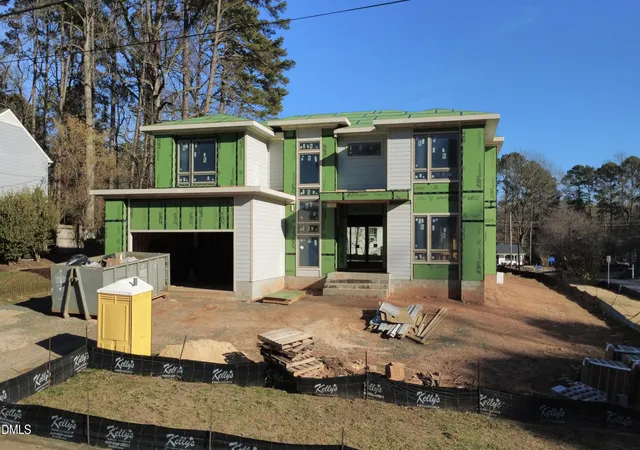 3rd image of 4700 Stonehill Dr, Raleigh, NC 27609 | MLS# 10134383