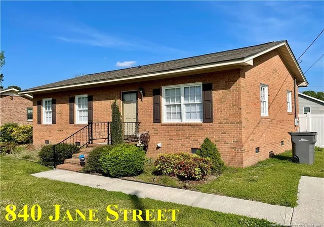Homes for sale in Lumberton, NC | 1103 N Elm St, Lumberton, NC 28358 | MLS# 753726