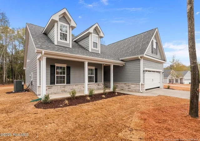 Photo 3 of Single family home for sale at 225 Telluride Ct, Aberdeen, NC 28315 | MLS# 753825 | Listing updated on 2026-07-18