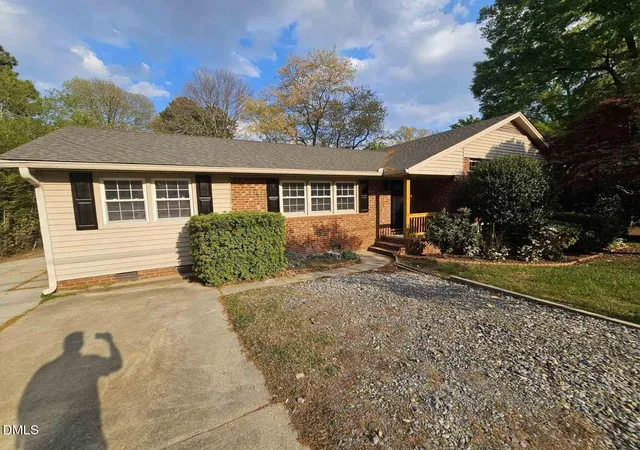 5th image of 711 Kildaire Farm Rd, Cary, NC 27511 | MLS# 10135230