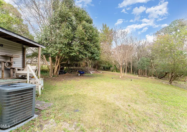 Homes for sale in Clayton, NC | 330 E Stallings St, Clayton, NC 27520 | MLS# 10137555