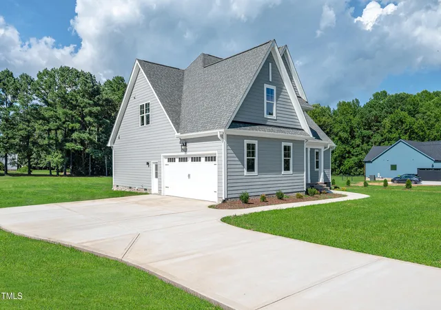 Photo 3 of Single Family Residence at 105 Viola Ln, Franklinton, NC 27525 | MLS# 10135633 | | Sold on 2026-05-19