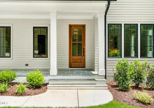 3rd image of 4 Chantilly Pl, Durham, NC 27707 | MLS# 10135908