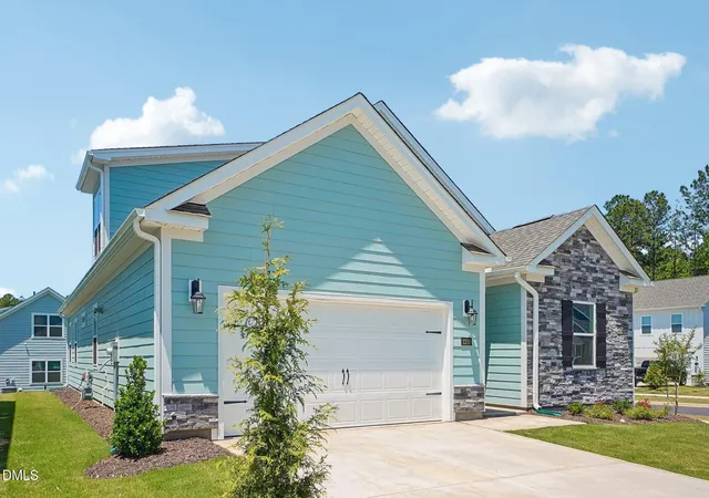 Photo 2 of Sale Pending at 2200 Warbler Dr, Apex, NC 27539 | MLS# 10135777 | Listing updated on 2026-10-05