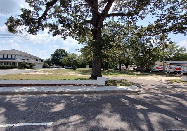1st image of 5523 Yadkin Rd, Fayetteville, NC 28303 | MLS# 754271