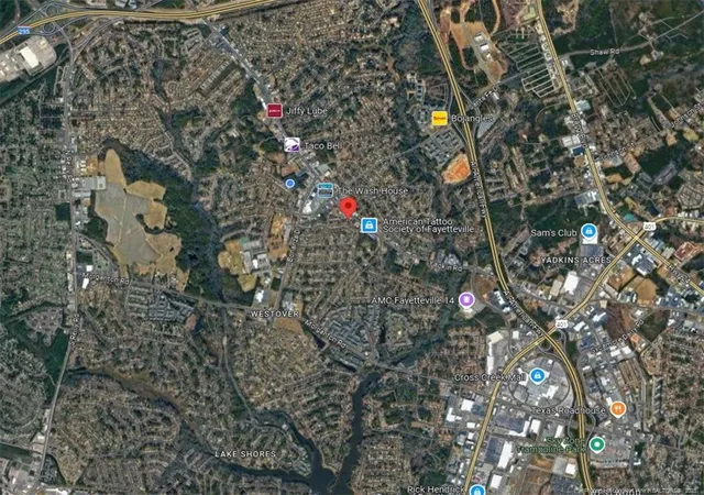 2nd image of 5523 Yadkin Rd, Fayetteville, NC 28303 | MLS# 754271