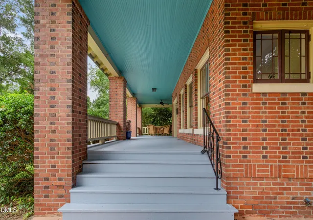 Photo 4 of Single family home for sale at 119 N Gulf St, Sanford, NC 27330 | MLS# 10136453 | Listing updated on 2026-09-24