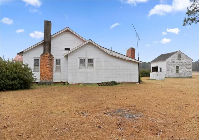Homes for sale in Godwin, NC | 6131 Stewart Rd, Godwin, NC 28344 | MLS# 754340