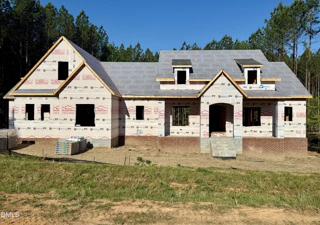 Photo 3 of Single family home for sale at 90 Ashbrooke Fls Dr, Franklinton, NC 27525 | MLS# 10145691 | Listing updated on 2026-10-05