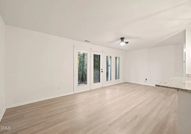 3rd image of 1300 Park Gln Dr, Raleigh, NC 27610