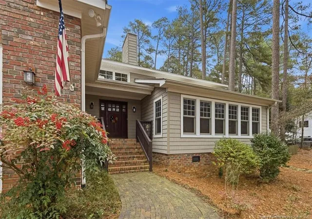 Photo 2 of Single Family Residence at 575 S Valley Rd, Southern Pines, NC 28387 | MLS# 754467 | | Sold on 2026-05-15