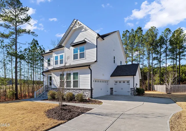 Photo 3 of Single Family Residence at 64 Parkway Dr, Pittsboro, NC 27312 | MLS# 10136694 | | Sold on 2026-07-31