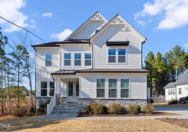 Photo 4 of Single Family Residence at 64 Parkway Dr, Pittsboro, NC 27312 | MLS# 10136694 | | Sold on 2026-07-31