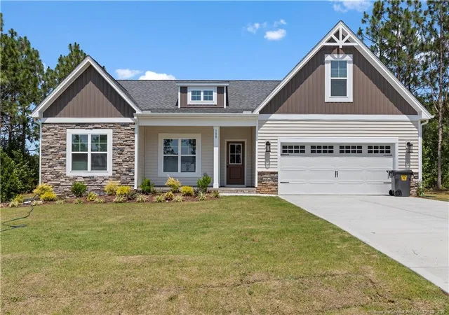 Photo 1 of Single family home for sale at 180 N Rabbit Run Dr, Smithfield, NC 27577 | MLS# 754519 | Listing updated on 2026-07-18