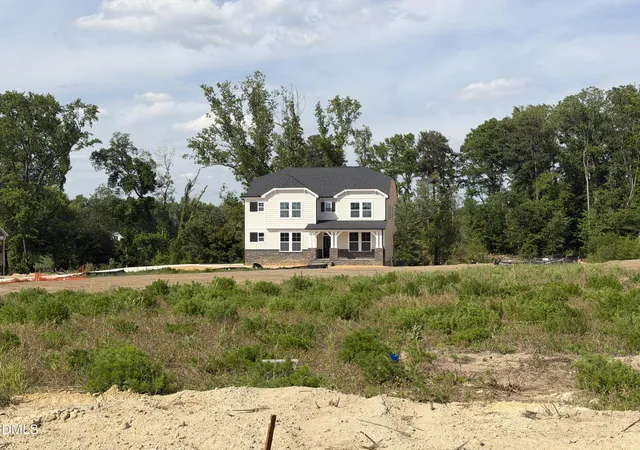 Photo 3 of Single Family Residence at 266 Sweetfern Ln, Zebulon, NC 27597 | MLS# 10137038 | | Sold on 2026-07-17