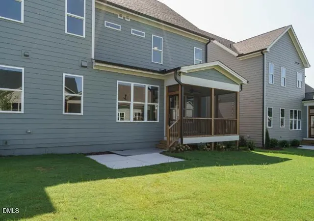 35th image of 737 W Holly Springs Rd, Holly Springs, NC 27540 | MLS# 10137132