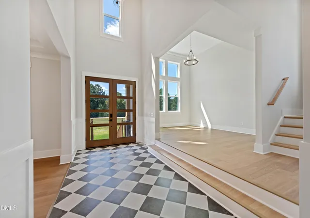 Photo 3 of Sale Pending at 533 Bear Tree Crk, Chapel Hill, NC 27517 | MLS# 10137136 | Listing updated on 2026-07-18