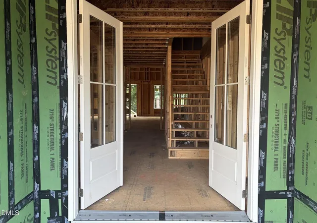 Photo 3 of Single family home for sale at 743 W Holly Springs Rd, Holly Springs, NC 27540 | MLS# 10137267 | Listing updated on 2026-08-31