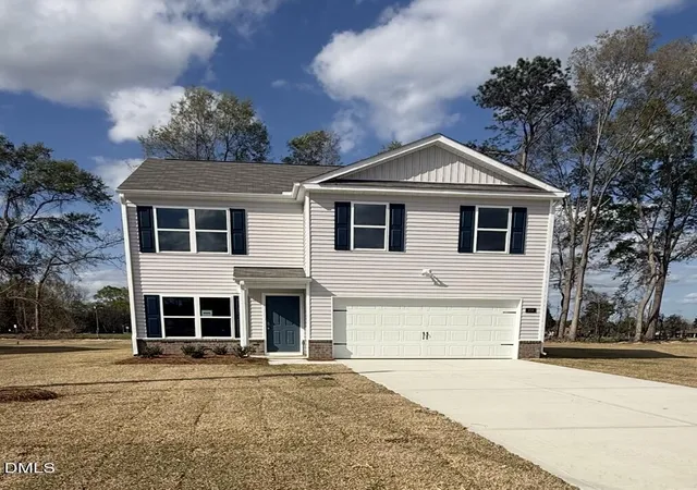 Homes for sale in La Grange, NC | 104 Claude St, La Grange, NC 28551 | MLS# 10137480