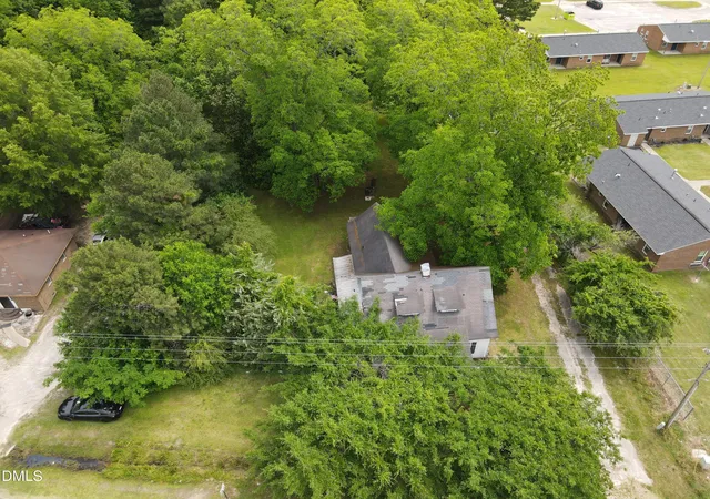 3rd image of 1708-1710 London Church Rd Ne, Wilson, NC 27893 | MLS# 10144400