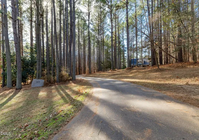 Photo 3 of Sale Pending at 892 Franklin Ln, Henderson, NC 27537 | MLS# 10138254 | Listing updated on 2026-09-27