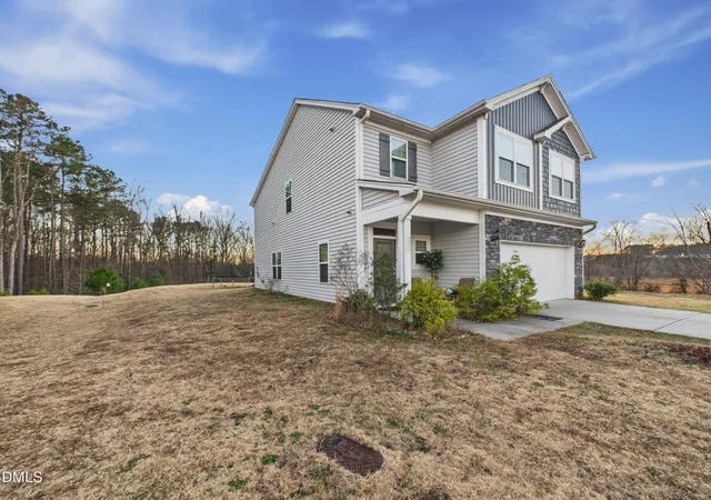 Photo 3 of Single Family Residence at 220 Hawksbill Dr, Franklinton, NC 27525 | MLS# 10138042 | | Sold on 2026-05-29