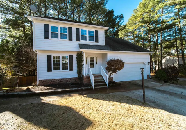 2nd image of 105 Fox Horn Run, Cary, NC 27511 | MLS# 10138159