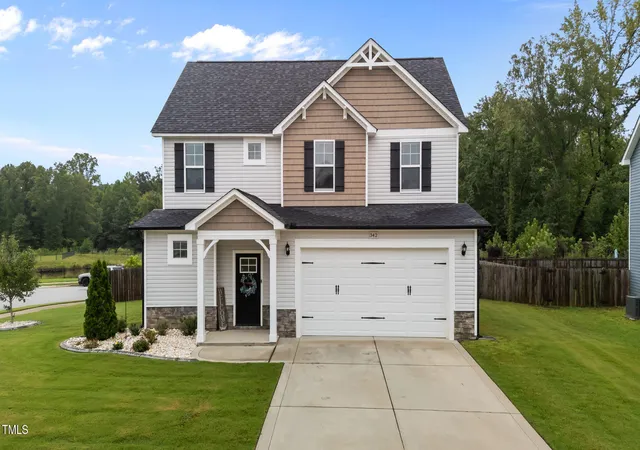 Homes for sale in Clayton, NC | 342 Durwin Ln, Clayton, NC 27520 | MLS# 10145204