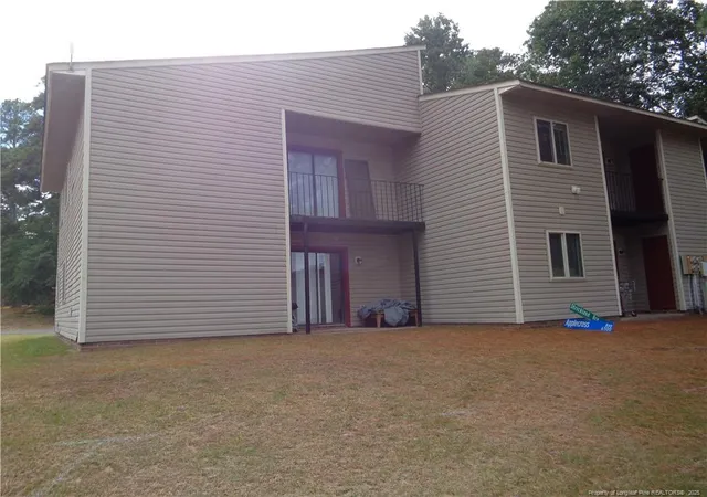 3rd image of 1128 Southwood Dr #4, Fayetteville, NC 28304 | MLS# 754763
