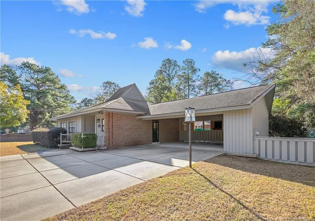 Photo 3 of Sale Pending at 2118 Winterlochen Rd, Fayetteville, NC 28305 | MLS# 754732 | Listing updated on 2026-07-18