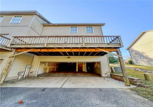 Photo 3 of Sale Pending at 425 Georgetown Cir, Fayetteville, NC 28314 | MLS# 754948 | Listing updated on 2026-08-03