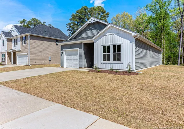 Homes for sale in Sanford, NC | 5132 Tyndall Dr, Sanford, NC 27330 | MLS# 755070