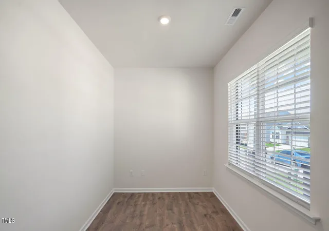 5th image of 378 Hanging Elm Ln, Fuquay Varina, NC 27526 | MLS# 10139081