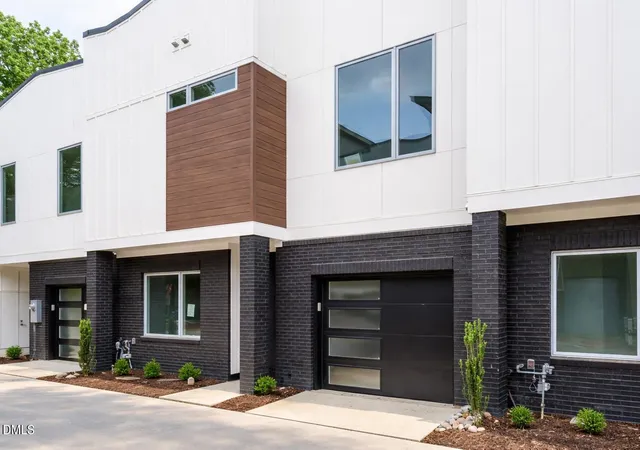 Photo 1 of Townhouse for sale at 1525 Havenmont Ct, Raleigh, NC 27608 | MLS# 10139230 | Listing updated on 2026-07-18