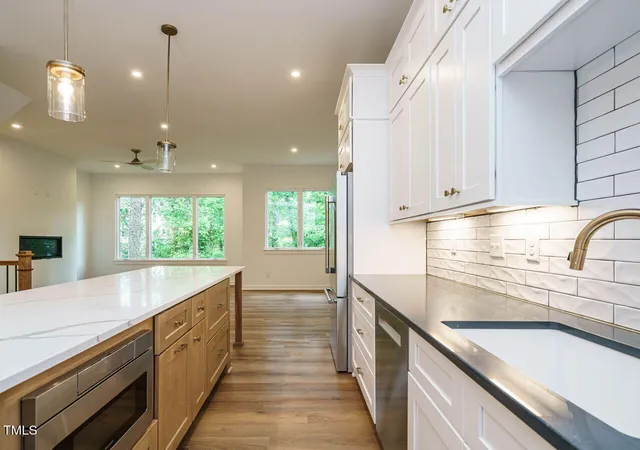 4th image of 1523 Havenmont Ct, Raleigh, NC 27608 | MLS# 10139226